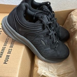 New Keen Utility Work Shoe